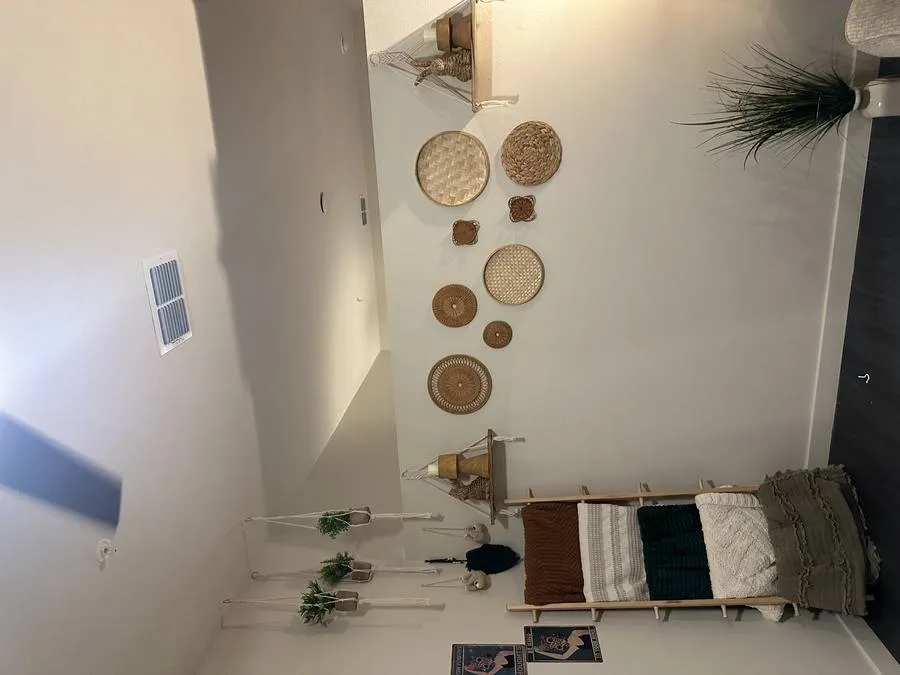 Gallery wall mounting